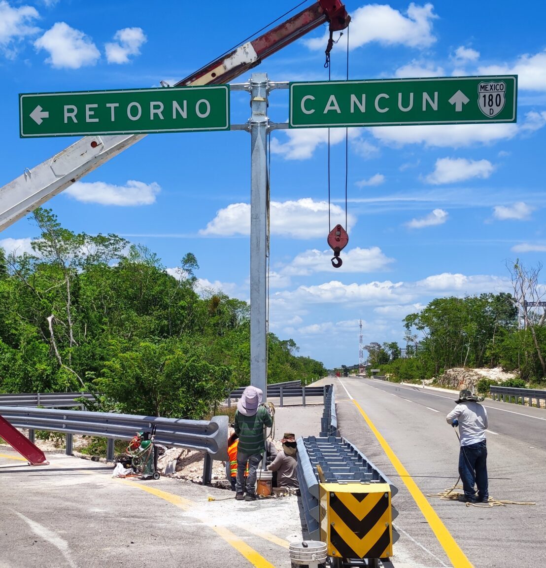 Señalamiento elevado
